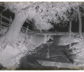Il deflusso dell'acqua lungo il canale in Valle Ariccia