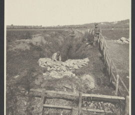 Scavo del canale di deflusso per le acque in Valle Ariccia