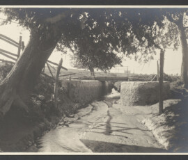 Il deflusso dell'acqua lungo il canale in Valle Ariccia